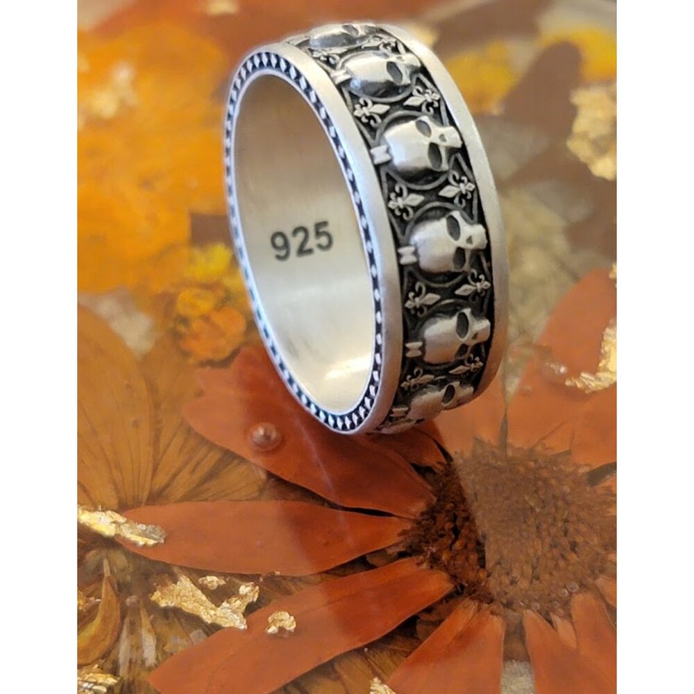 Skull Band Ring 925 Sterling Silver Oxidized Gothic Size 10 NWT - Picture 9 of 11